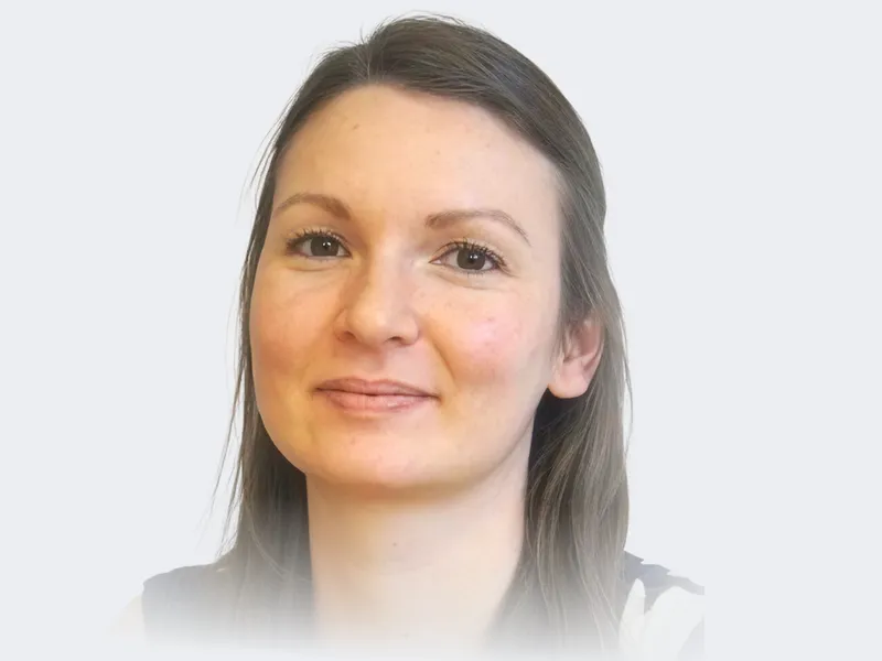 Anna Shaw professional headshot.