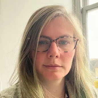 Clare Reid headshot.