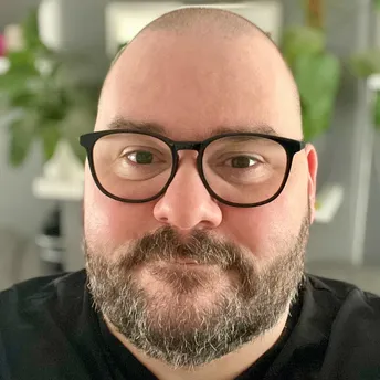 Paul Bell headshot.
